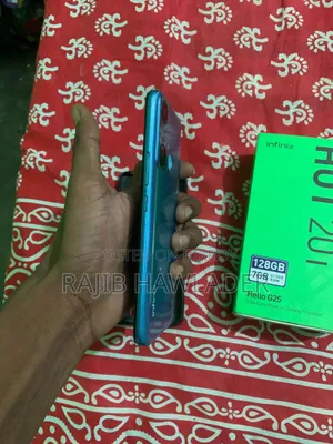 ইনফিনিক্স হট ২০আই ১২৮ জিবি সবুজ