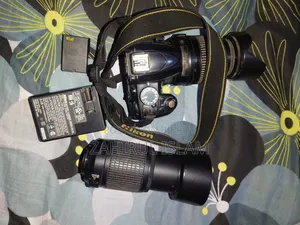DSLR Camera