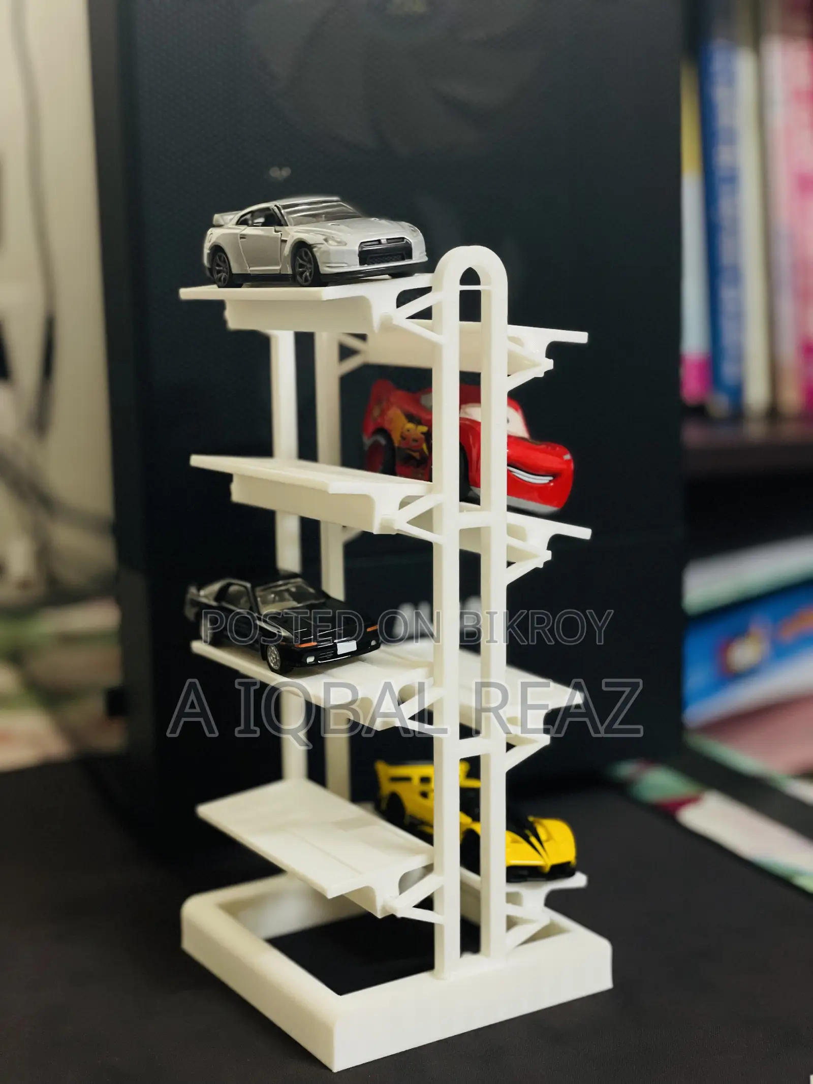 Die-Cast Organiser