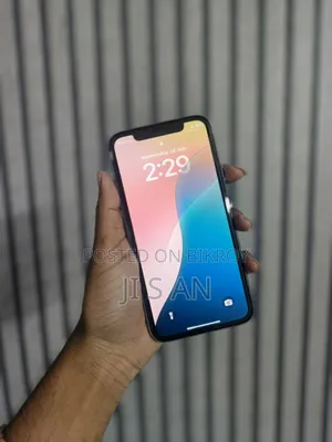 Apple iPhone 11 64 GB Purple