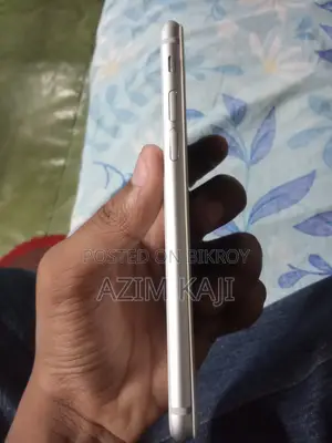 Apple iPhone 8 64 GB White