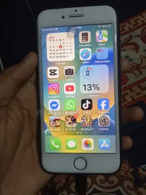 Apple iPhone 8 64 GB White