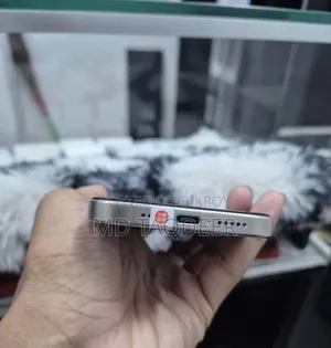 Apple iPhone 15 Pro 128 GB Silver