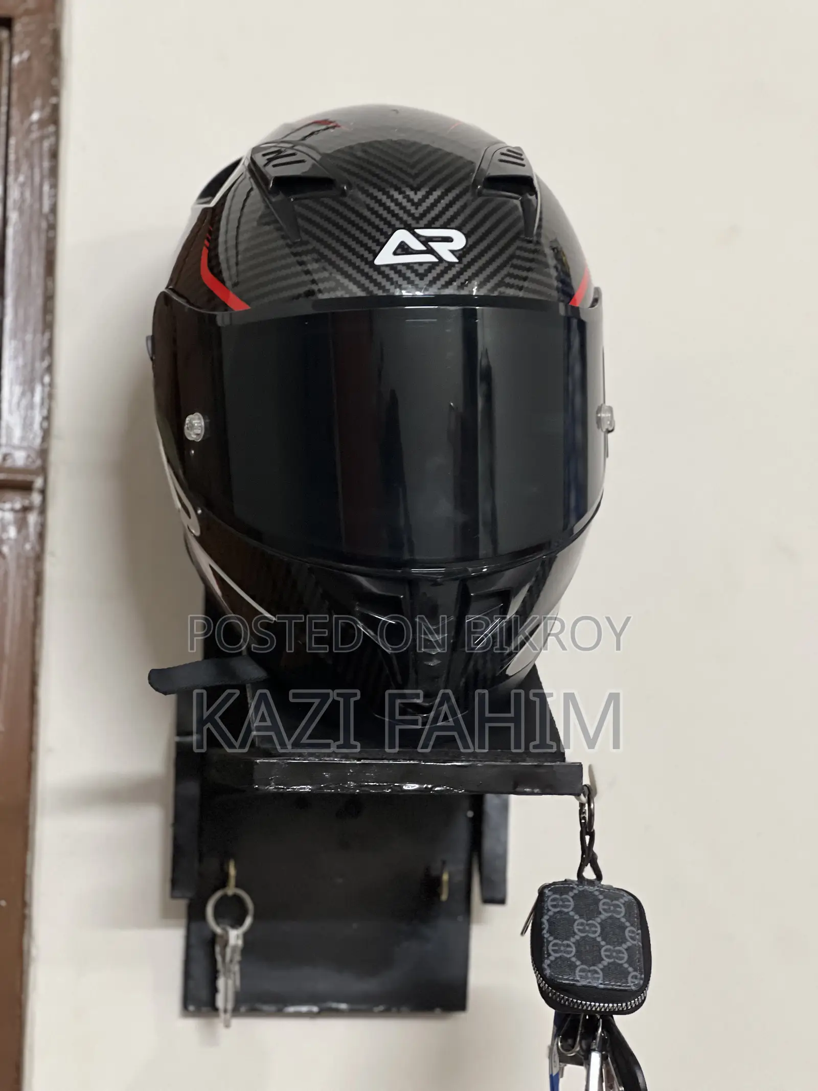 Carbon Helmet