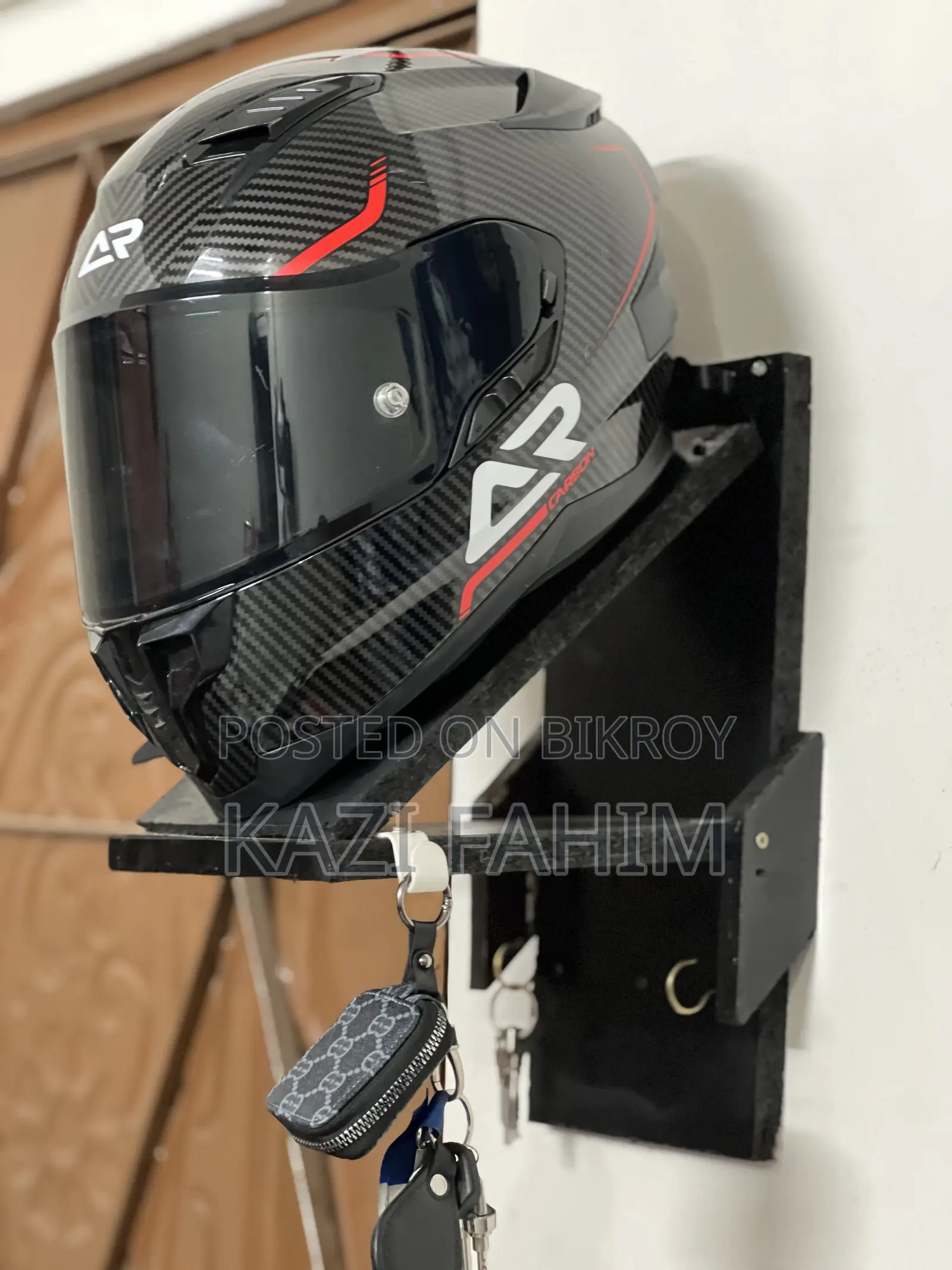 Carbon Helmet
