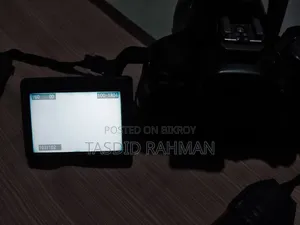 ক্যানন ৭০০ ডি