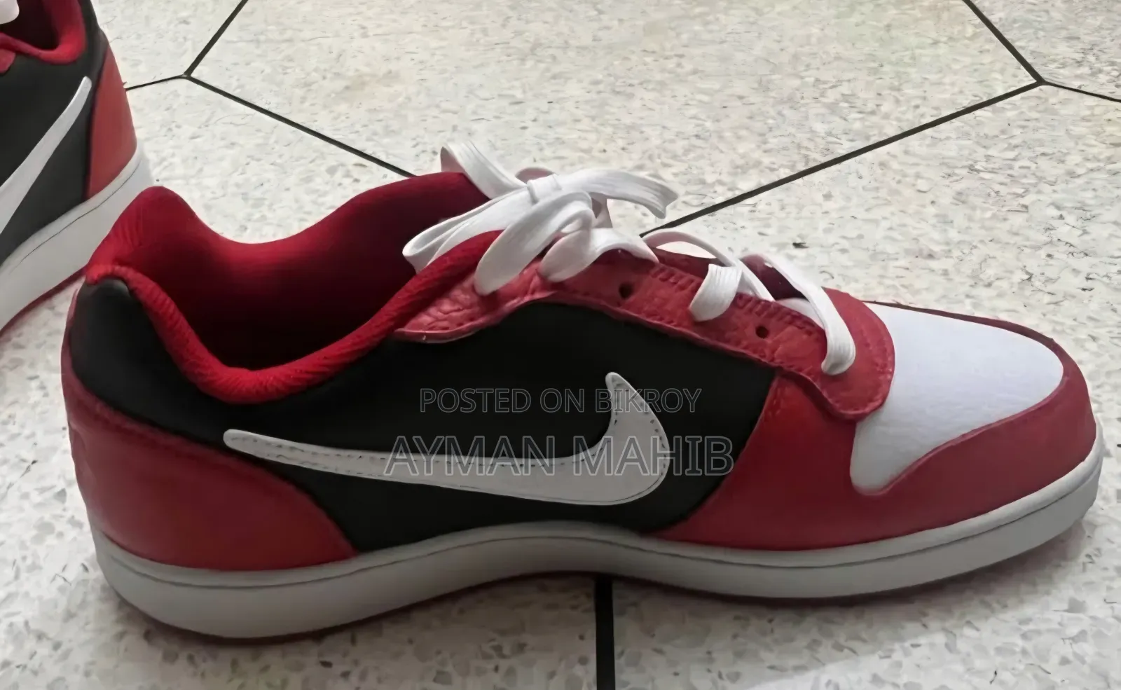 Original Nike Low PRM