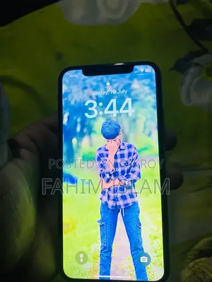 অ্যাপল আইফোন এক্সএস ৬৪ জিবি সাদা