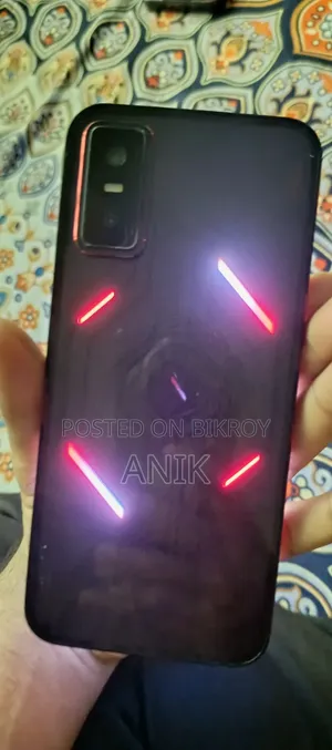 ইনফিনিক্স জিটি ৩০ প্রো ৫জি ২৫৬ জিবি কালো