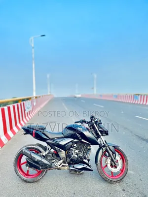 টিভিএস অ্যাপাচে ১৬০ ৪ভি ২০২৩ কালো