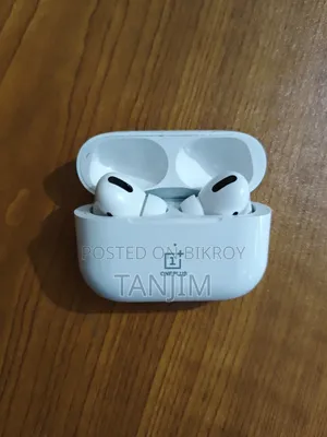 Airpods Pro ( Dubai Master Copy )