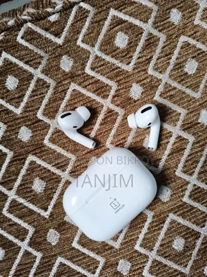 Airpods Pro ( Dubai Master Copy )