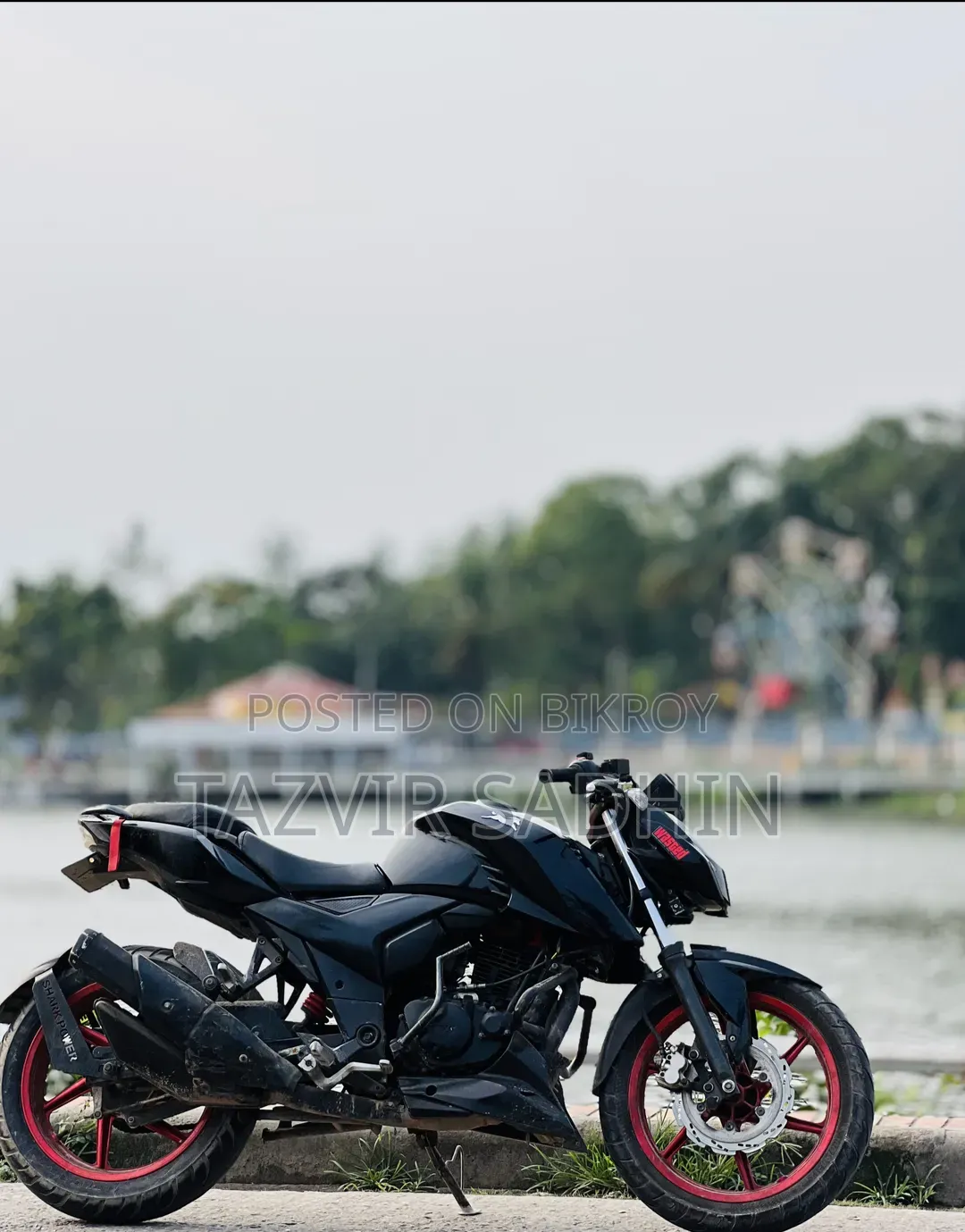 টিভিএস অ্যাপাচে ১৬০ ৪ভি ২০২৩ কালো