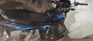 বাজাজ ডিসকভার ১২৫ ২০১০ ব্লু