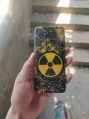 ভিভো ভি১৭ ১২৮ জিবি হলুদ