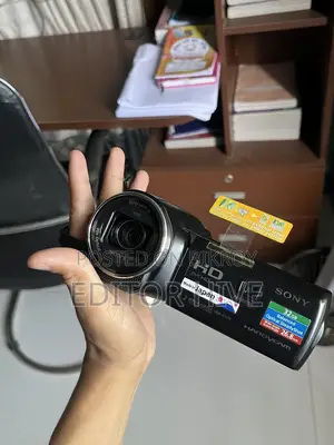 জাপান থেকে আনা অরিজিনাল সনি ক্যামেরা