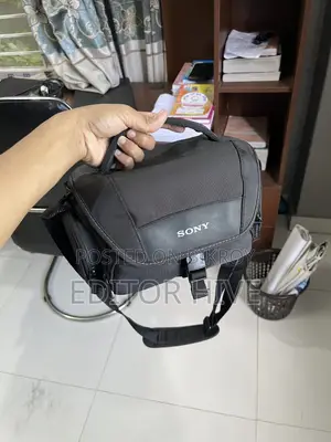 জাপান থেকে আনা অরিজিনাল সনি ক্যামেরা