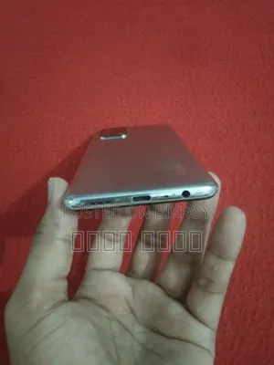 অপ্পো ১২৮ জিবি সিলভার