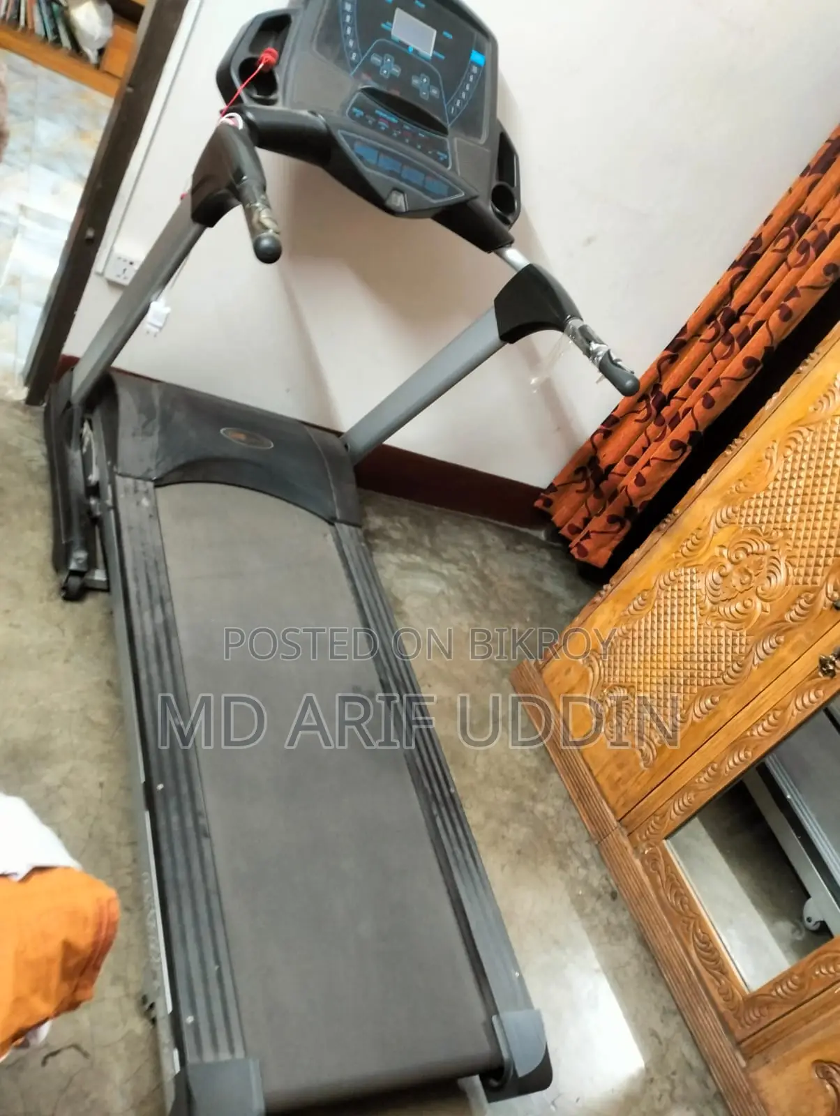 জিম রানিং মেশিন বডি কেয়ার ফোল্ডেবল ট্রেডমিল