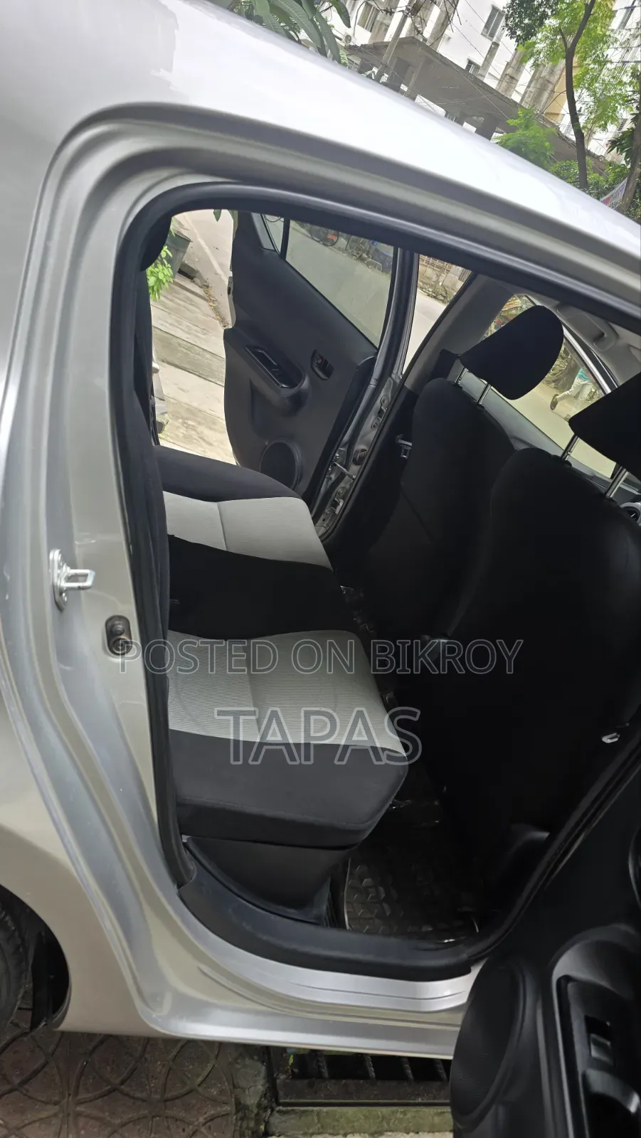 Toyota Aqua G 2014 Silver