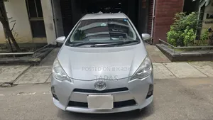 Toyota Aqua G 2014 Silver