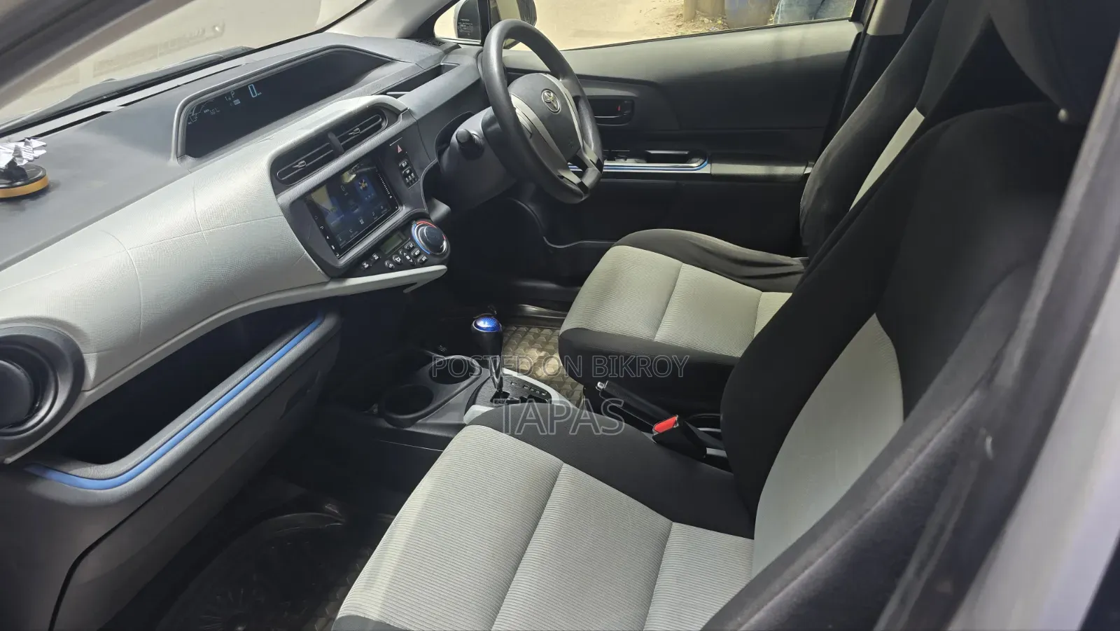 Toyota Aqua G 2014 Silver