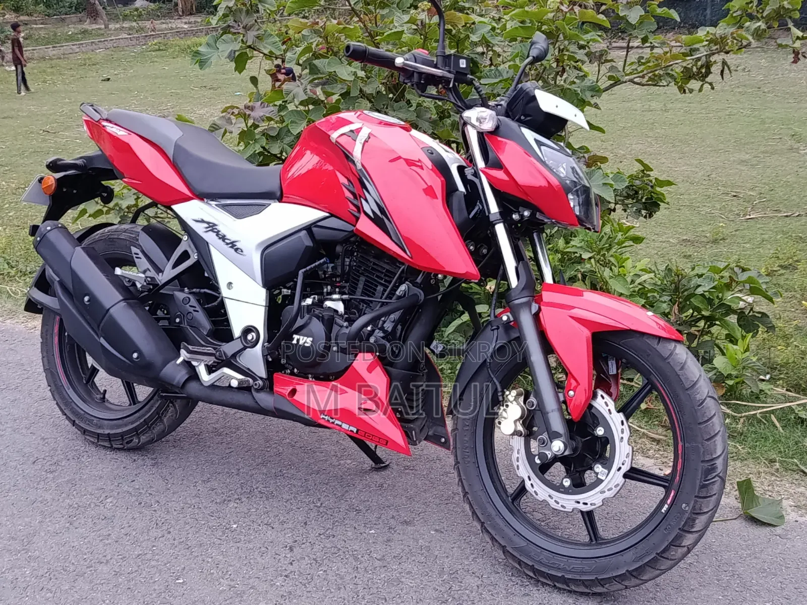 TVS Apache RTR 160 4V 2025 Red