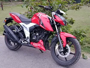 TVS Apache RTR 160 4V 2025 Red