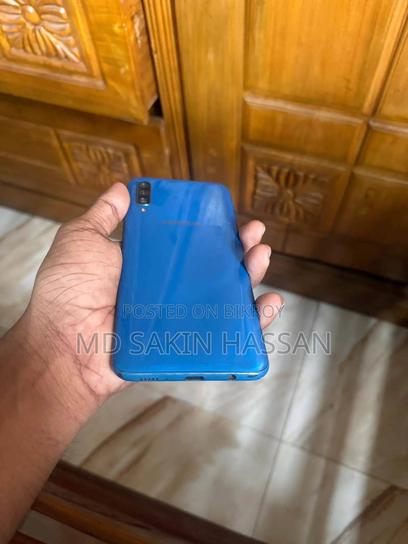 স্যামসাং গ্যালাক্সি এ৫০ ১২৮ জিবি ব্লু