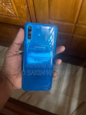 স্যামসাং গ্যালাক্সি এ৫০ ১২৮ জিবি ব্লু