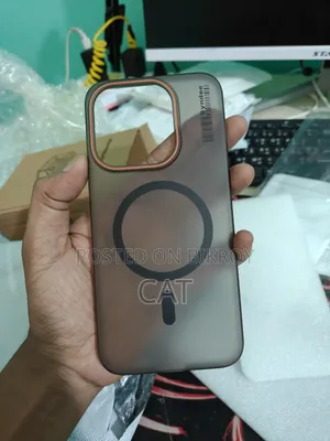 ওয়ানপ্লাস ১৫ কভার