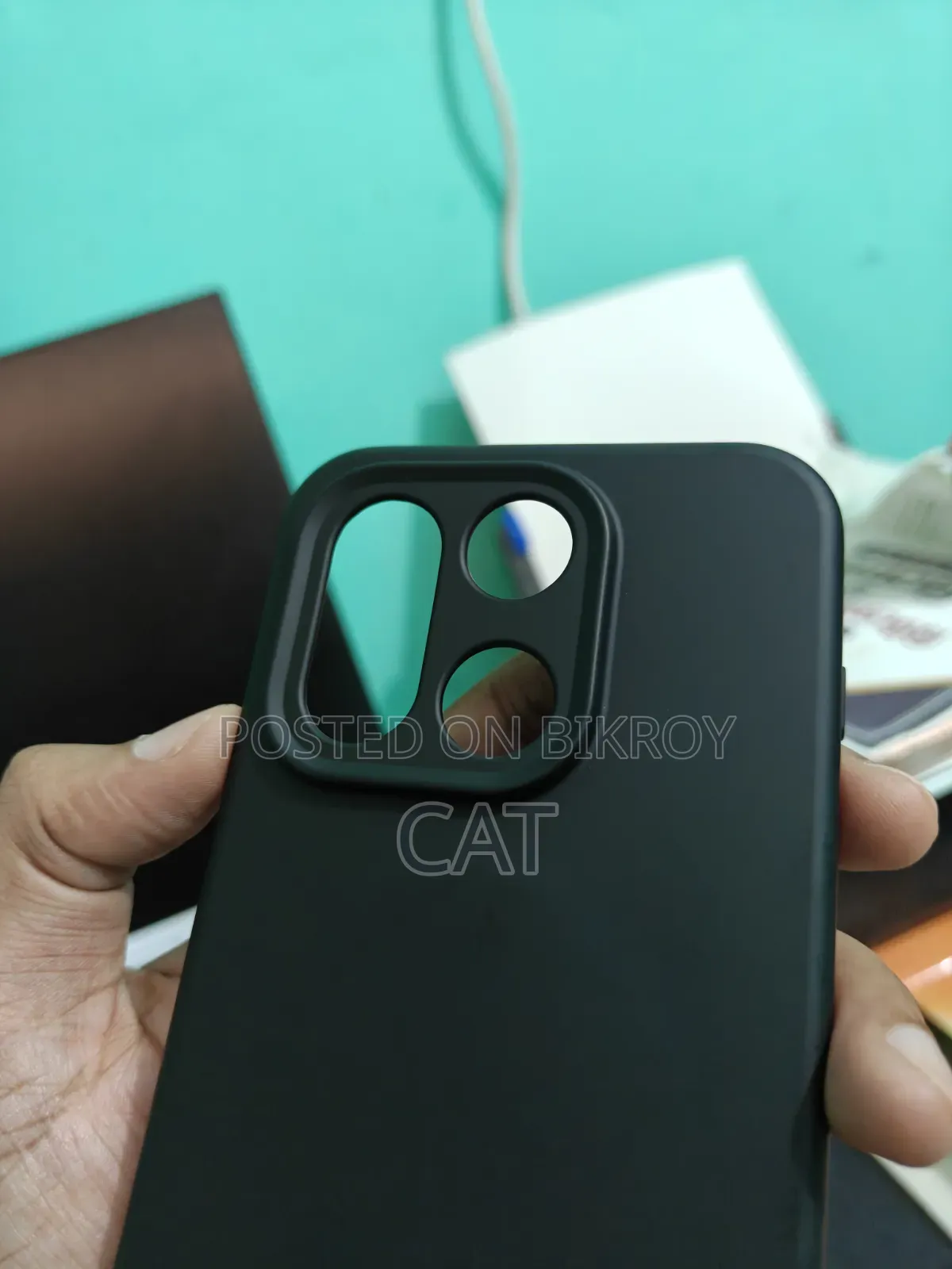 ওয়ানপ্লাস ১৫ কভার