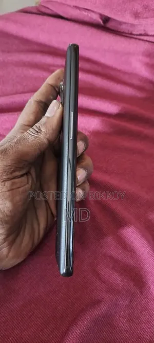 ওয়ানপ্লাস ১১আর ২৫৬ জিবি কালো
