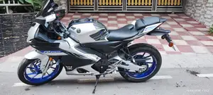 Yamaha 2023 Silver