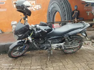 Bajaj Pulsar 150 2013 Black