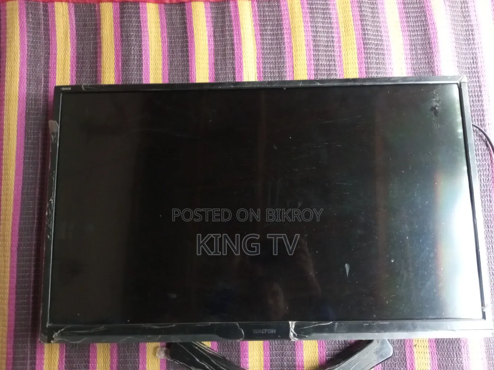 32" LED Smart TV