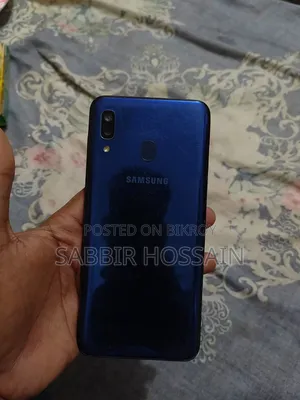স্যামসাং গ্যালাক্সি এ২০ ৩২ জিবি ব্লু