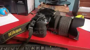 Nikon D3300 DSLR Camera With 18-105mm VR Lens (Fresh Condition)