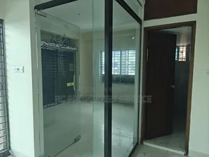 নিকুঞ্জ ২ এ ১৬০০ বর্গফুটের সুন্দর অফিস ভাড়া