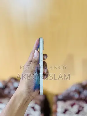 অ্যাপল আইফোন ১৩ ১২৮ জিবি হোয়াইট