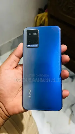 Vivo Y21 64 GB Blue