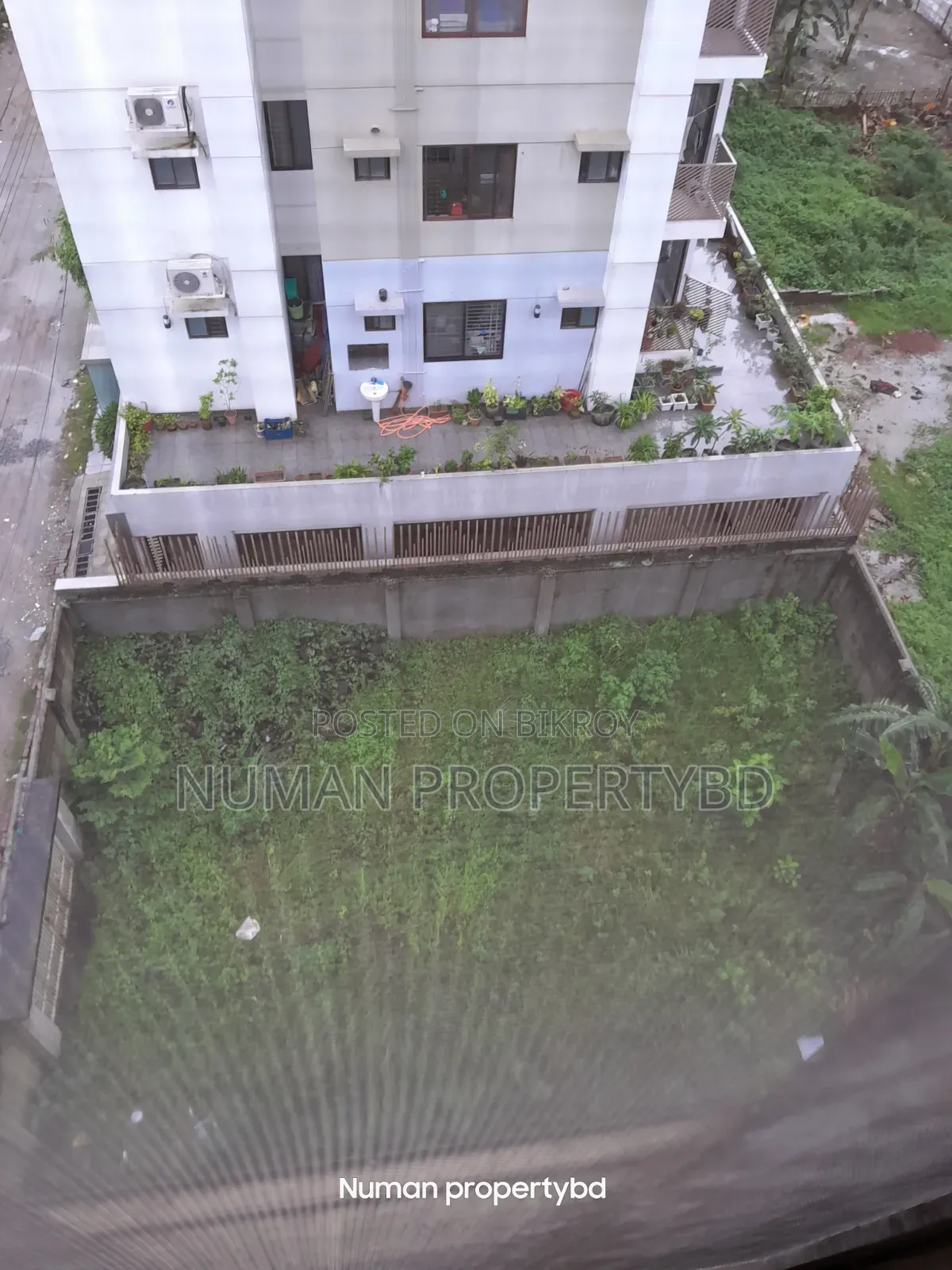 4 Katha South-Facing Bashundhara Residential Area Plot for Sale