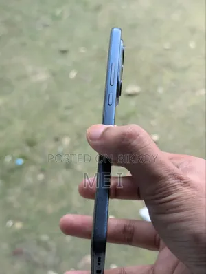 মোটোরোলা এজ ৩০ ১২৮ জিবি ব্লু