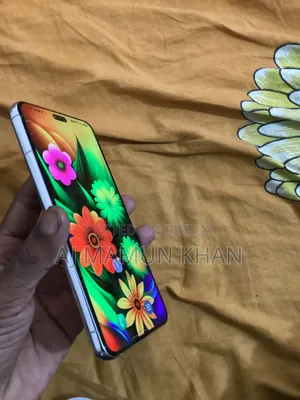 স্যামসাং গ্যালাক্সি এস২২ প্লাস ৫জি ২৫৬ জিবি হোয়াইট