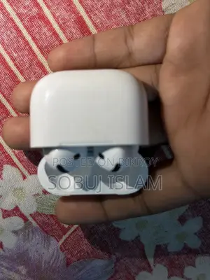Airpods 4, received as a gift