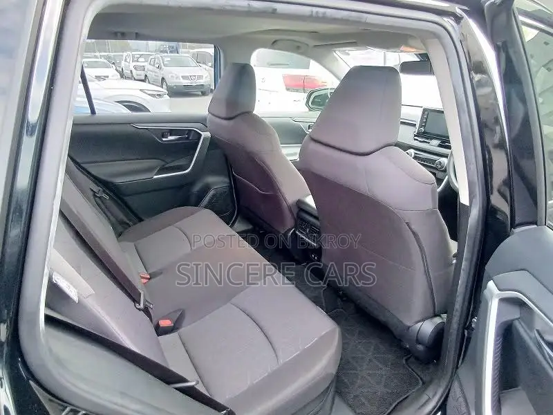 Toyota RAV4 2021 Black