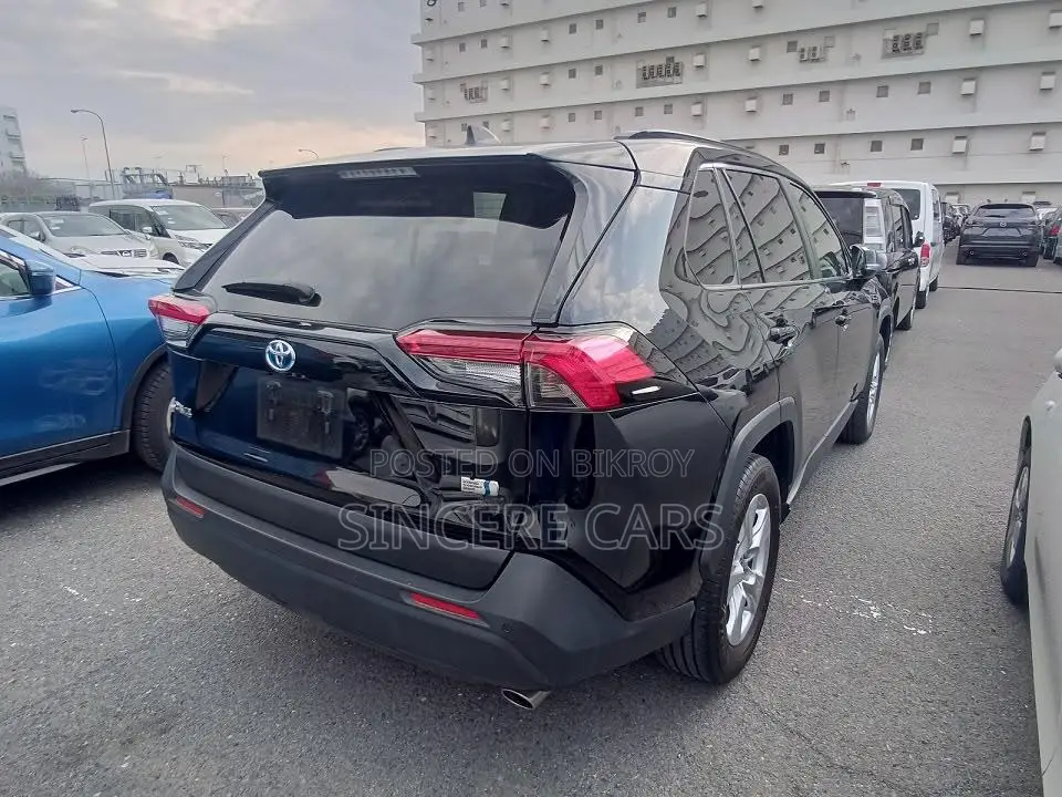 Toyota RAV4 2021 Black