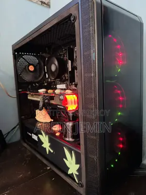 Desktop Computer 16GB AMD Ryzen 5 SSD 500GB
