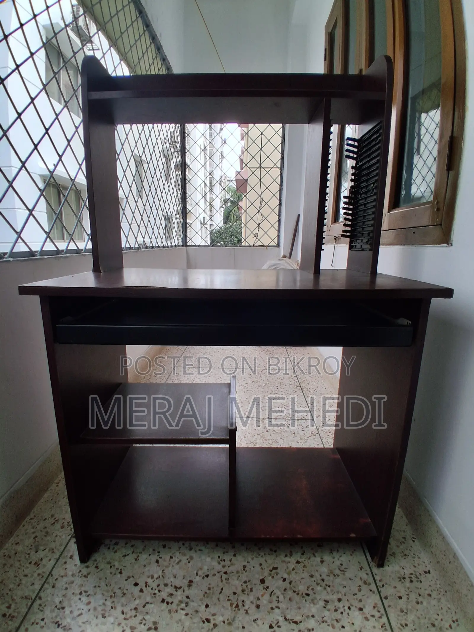 Computer Table ~ Hatil