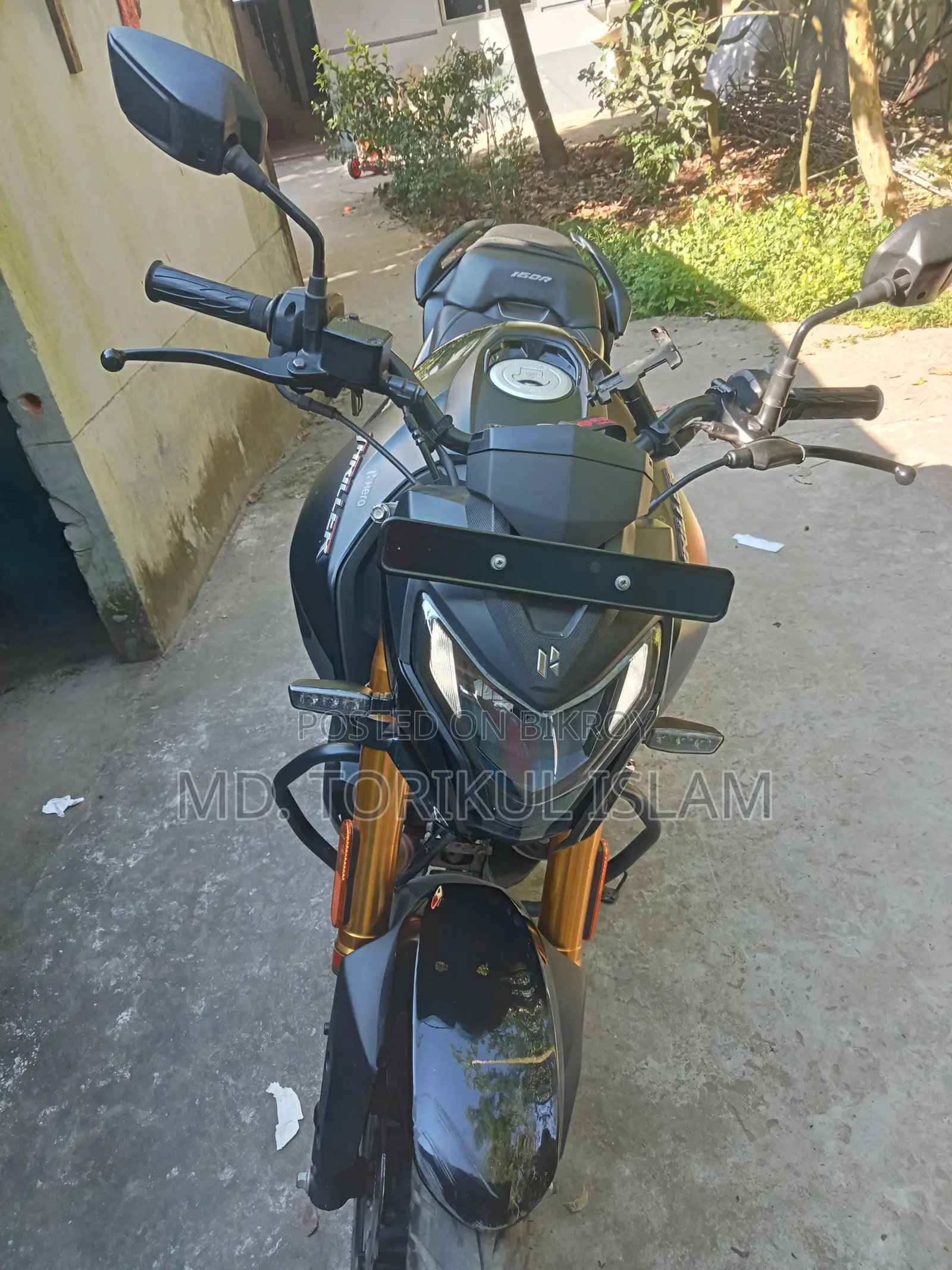 Hero Thriller 160R 4V 2024 Black